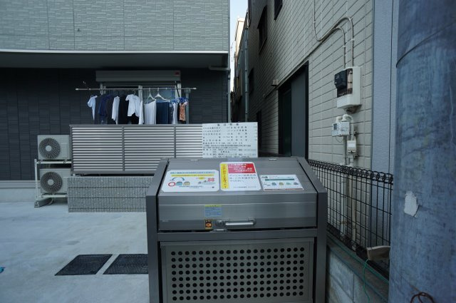 Ｓｕｎｌｉｇｈｔのその他共用部分|敷地内にゴミストッカー♪