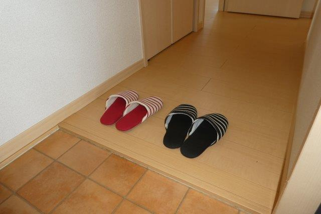 プレイス吉備路の玄関