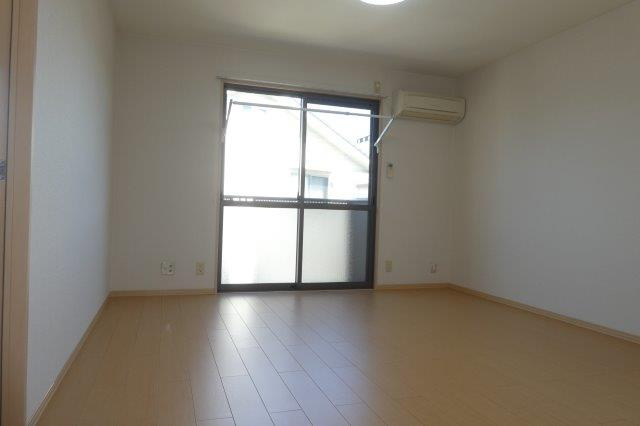 プレイス吉備路の居間・リビング