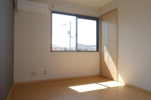 プレイス吉備路の寝室|洋室