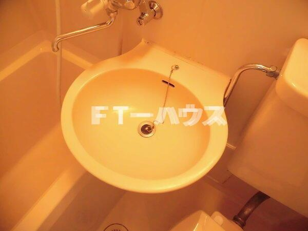 エステートピアの洗面所