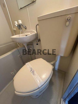 【トイレ】 | ヴィラエトワール西院 | シンプルで使いやすいトイレです