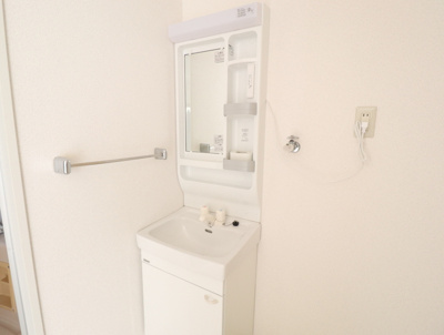 【洗面所】 | 冬築タウン C棟 | 【冬築タウン C棟】C202洗面化粧台
