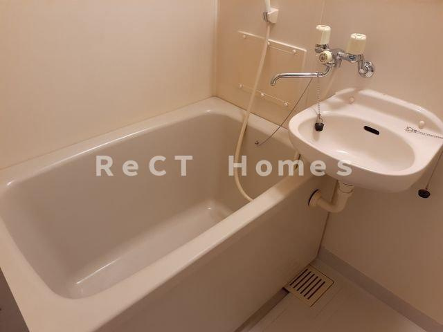 姫路市南条１丁目のアパートの浴室