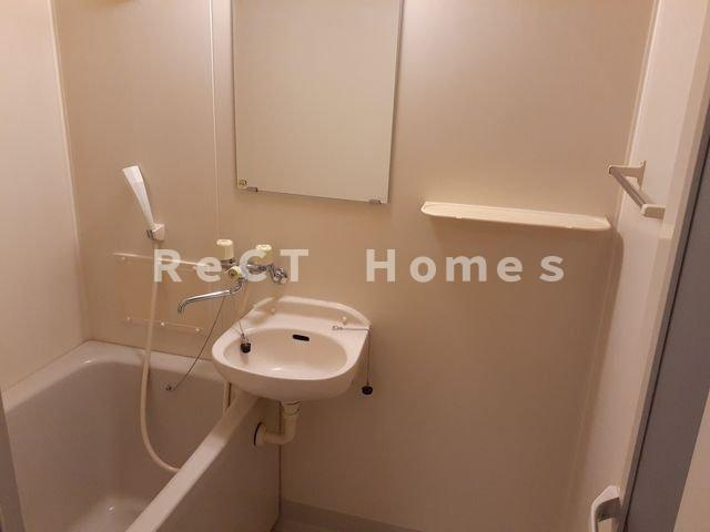 姫路市南条１丁目のアパートの洗面所