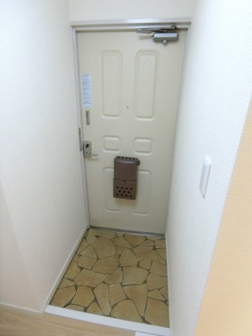 ルグラン嶋津の玄関