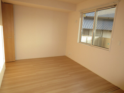 【寝室】 | Ｄ－ｒｏｏｍハピネス B棟 | 【Ｄ－ｒｏｏｍハピネス B棟】その他部屋・スペース