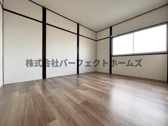 大利町テラスハウス　賃貸の寝室|使い勝手のいい寝室です