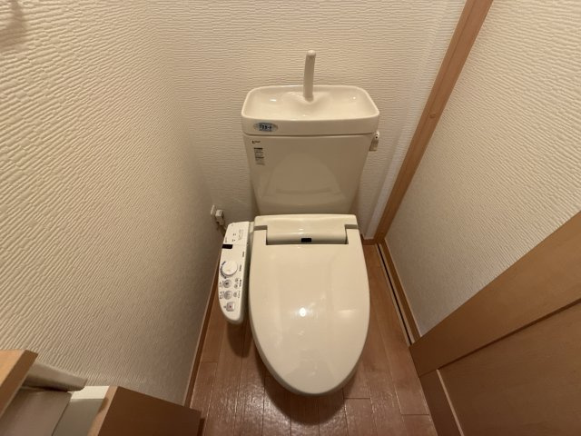 シエナフローラⅡ番館のトイレ