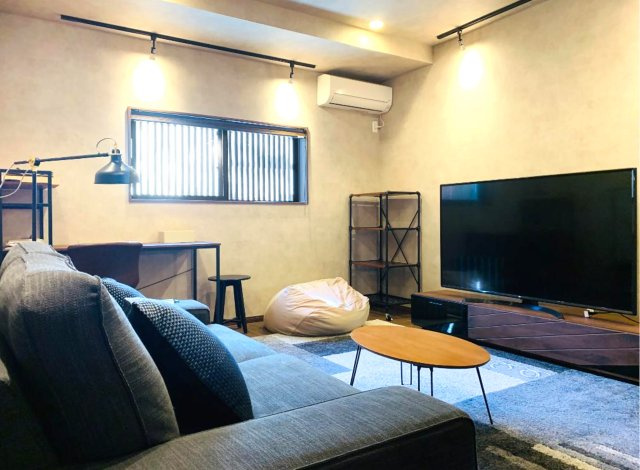 【居間・リビング】 | 伏見区深草下川原町　中古戸建 | 《リビング》