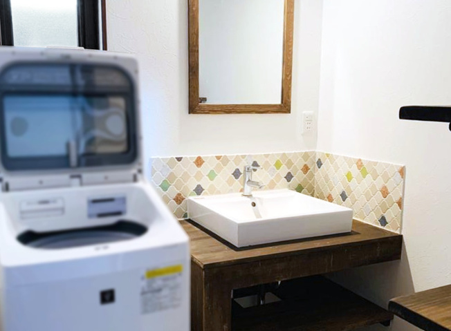 【独立洗面台】 | 伏見区深草下川原町　中古戸建 | 《洗面脱衣所》