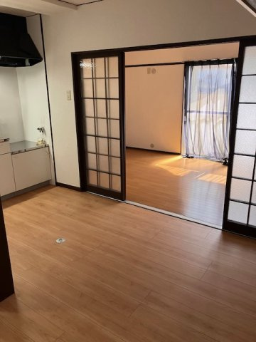 コーポパインの洋室