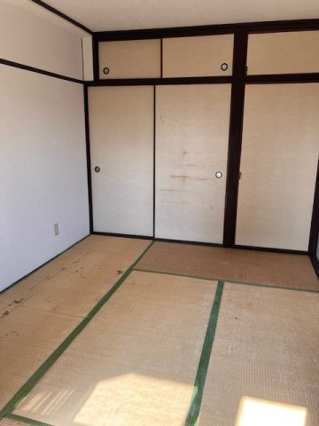 コーポパインの和室