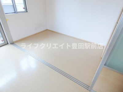 【洋室】 | メルヴィーユ