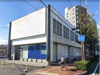 大津市西の庄の店舗事務所の外観