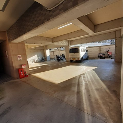 【駐車場】 | メゾンドレオ