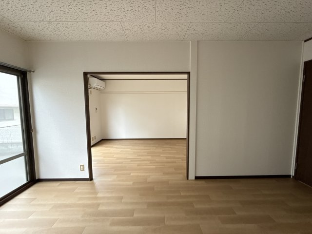 グリーンハイツ田寺の居間・リビング
