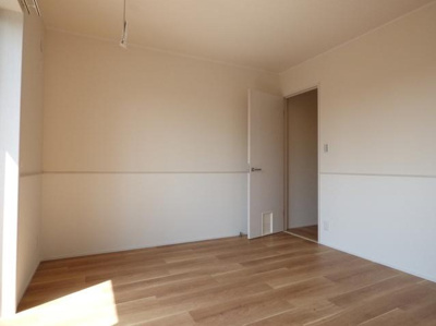 【洋室】 | ラルジュa