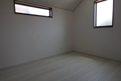 【洋室】 | 柏市花野井1号棟 | 2F洋室