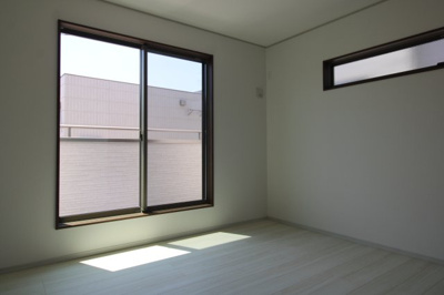 【洋室】 | 柏市花野井1号棟 | 2F洋室