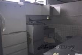 大津市におの浜３丁目の店舗事務所の内装|室内です