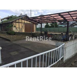 コーポ倉知のエントランス