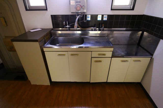 フォーブル舞子のキッチン
