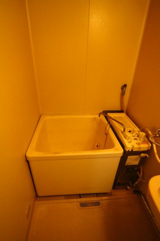 フォーブル舞子の浴室