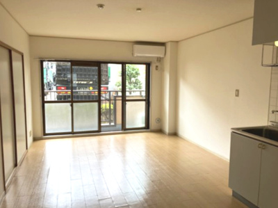 【居間・リビング】 | リバーサイド東川口Ｎｏ．１ | 前回募集時の写真です