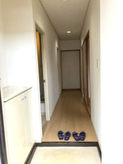 【玄関】 | リバーサイド東川口Ｎｏ．１ | 前回募集時の写真です