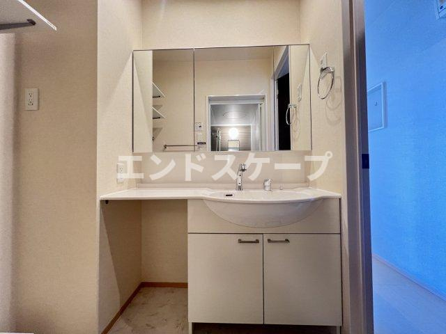 カーサ・コンフォルトの洗面所|高崎、前橋エリアのお部屋探しはエンドスケープまで！お客様の理想お聞かせ下さい♪