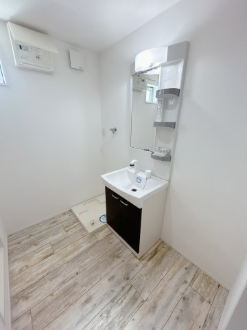 ベルセ常滑の洗面所