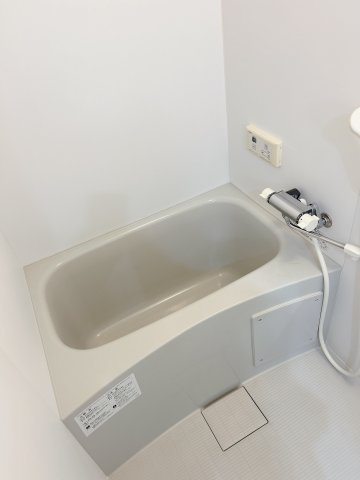 ベルセ常滑の内装