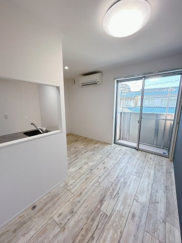 ベルセ常滑の洋室