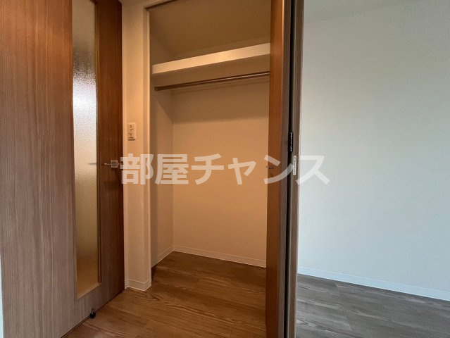 プレサンス丸の内雅殿の収納