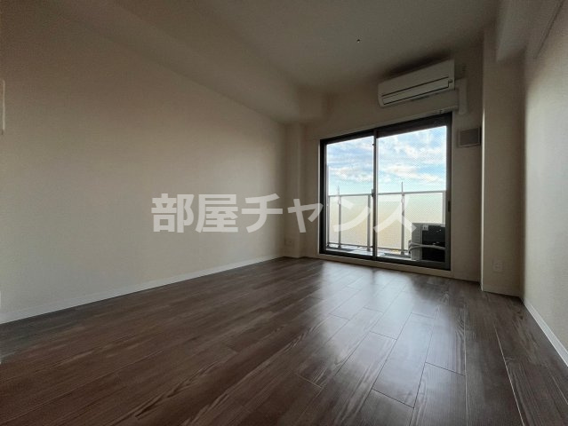 プレサンス丸の内雅殿の居間・リビング