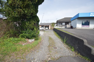 【前面道路含む現地写真】 | 阿久根市赤瀬川　中古戸建