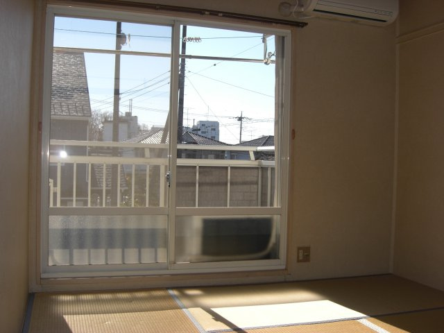 苑南ハイツの和室