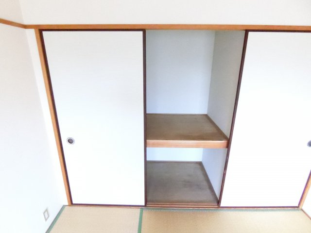 バルカン富田林の収納|同物件別部屋