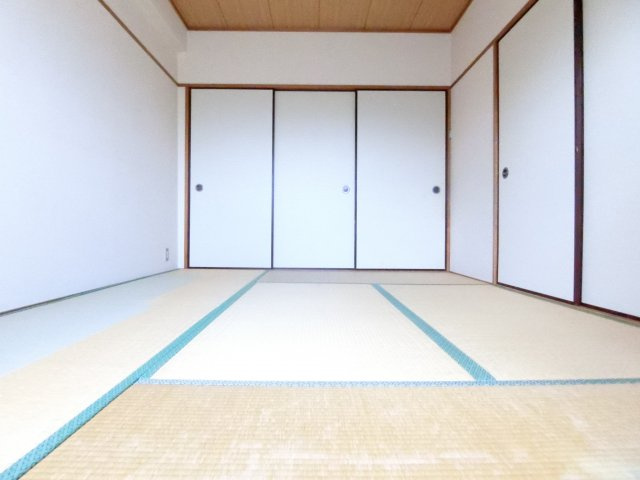 バルカン富田林の和室|同物件別部屋