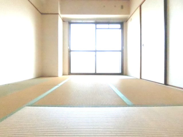 バルカン富田林の寝室|同物件別部屋