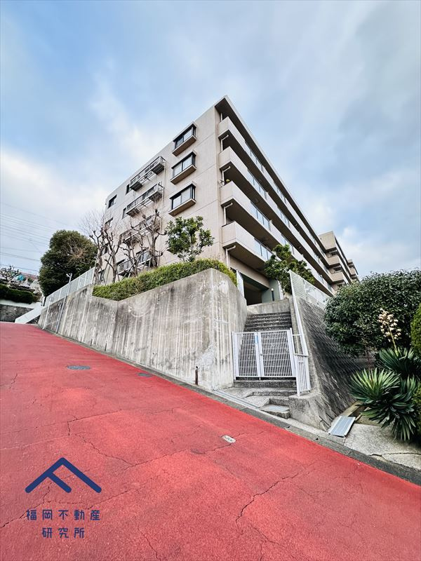 長丘シティハウスの外観