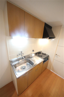 【キッチン】 | グラマシー心斎橋東