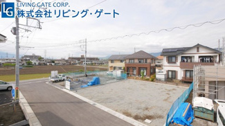 【展望】 | 2階からの眺望　新しい家が続々と建っています。