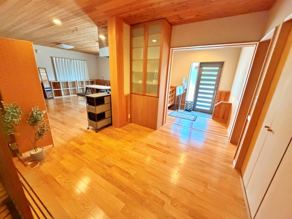 西都台貸テナント