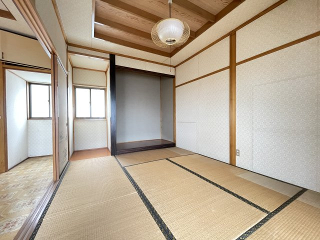 八戸市石堂1丁目の和室