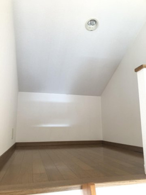 【洋室】 | モンターニュ21 | 別号室の写真になります。現況優先。