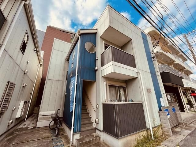 ｄｕｅ　ＥＮＩＫＥＳの外観