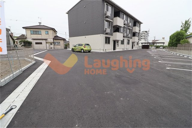 クレインの駐車場|カースペースがあります