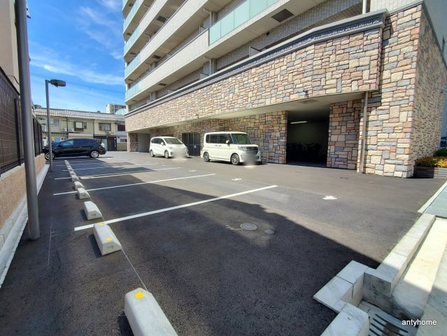 プレジオ都島ASIAN　仲介手数料無料の駐車場